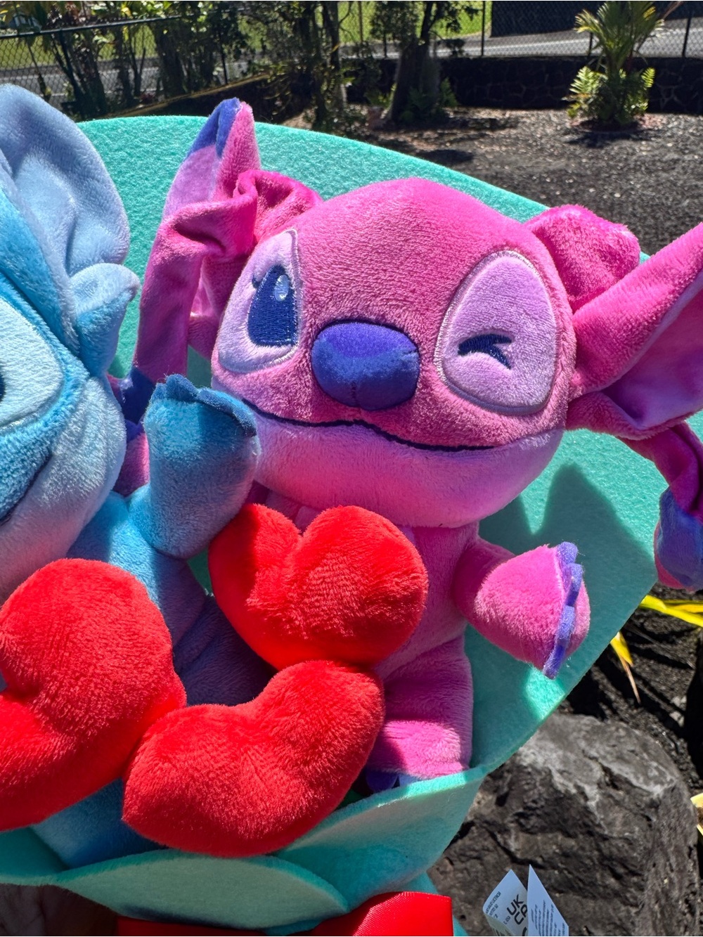 Disney Stitch & Angel Plush Bouquet Hearts Valentine Gift Just Play - Picture 7 of 8